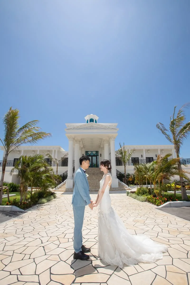 Gary 与 Queena|冲绳海之镜教堂双人海岛婚礼真实分享 Gary 与 Queena|冲绳海之镜教堂双人海岛婚礼真实分享