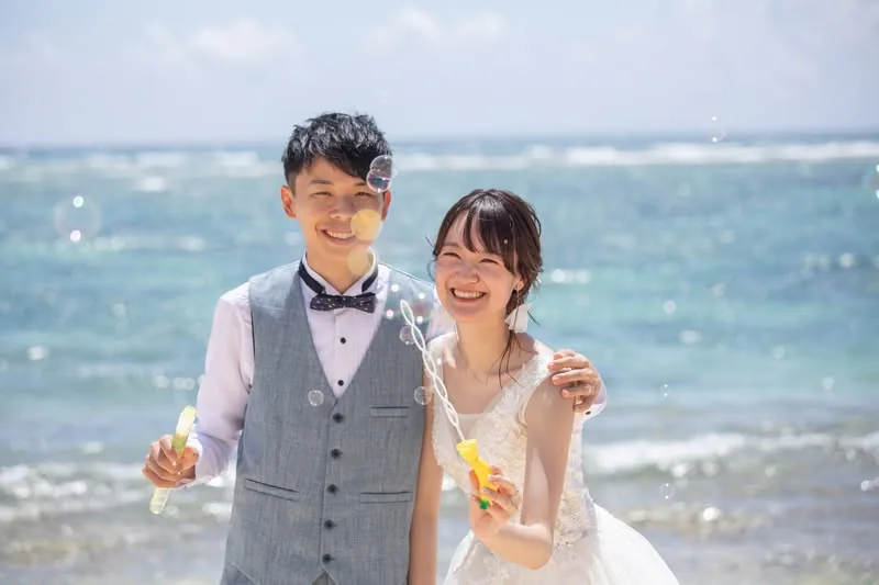 Gary 与 Queena|冲绳海之镜教堂双人海岛婚礼真实分享 Gary 与 Queena|冲绳海之镜教堂双人海岛婚礼真实分享