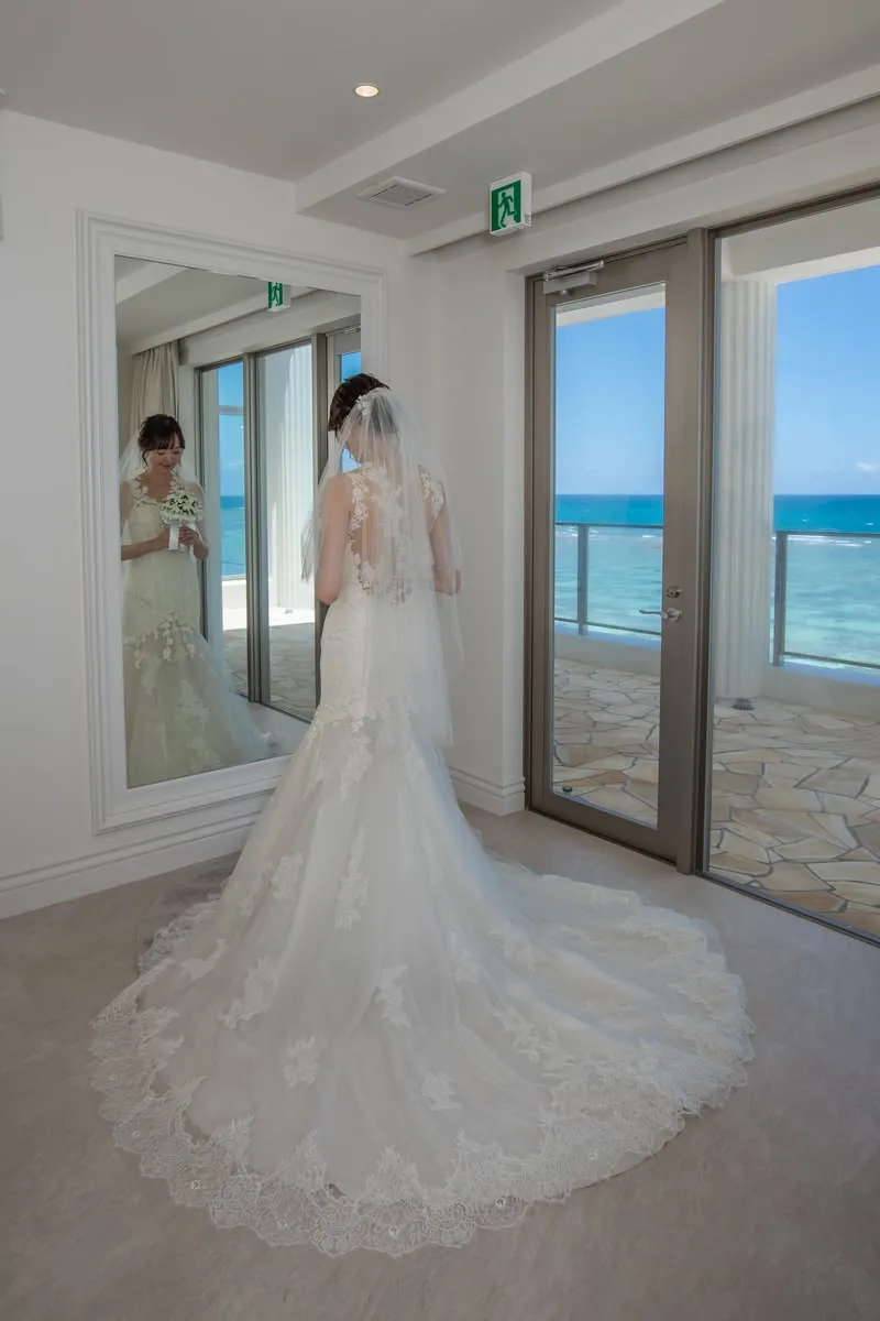 Gary 与 Queena|冲绳海之镜教堂双人海岛婚礼真实分享 Gary 与 Queena|冲绳海之镜教堂双人海岛婚礼真实分享