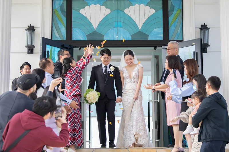 邱小姐与先生|冲绳海之镜教堂真实婚礼分享 邱小姐与先生|冲绳海之镜教堂真实婚礼分享