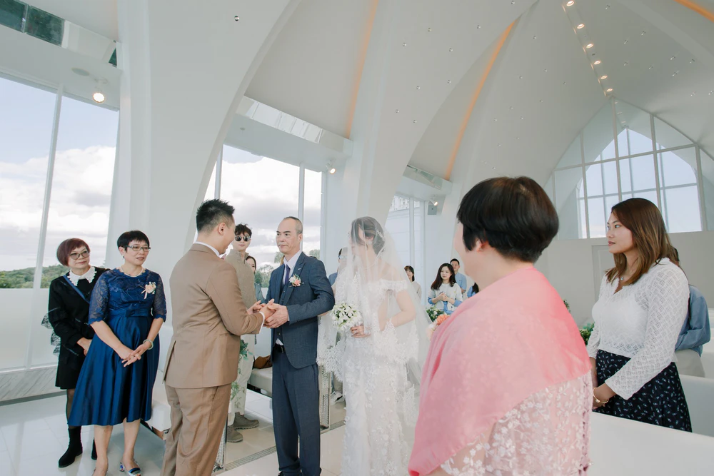 Ho Yin 与 Yin Wu|冲绳海之光教堂真实婚礼分享 Ho Yin 与 Yin Wu|冲绳海之光教堂真实婚礼分享