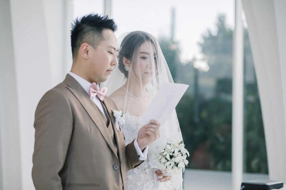 Ho Yin 与 Yin Wu|冲绳海之光教堂真实婚礼分享 Ho Yin 与 Yin Wu|冲绳海之光教堂真实婚礼分享