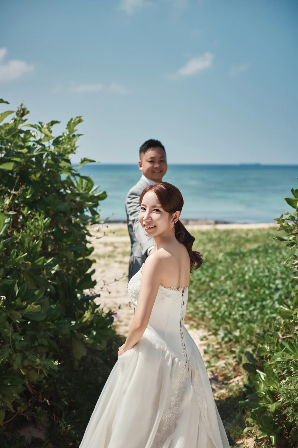 LEO 与 CELIA|冲绳海之翼克丽丝蒂教堂真实婚礼分享 LEO 与 CELIA|冲绳海之翼克丽丝蒂教堂真实婚礼分享