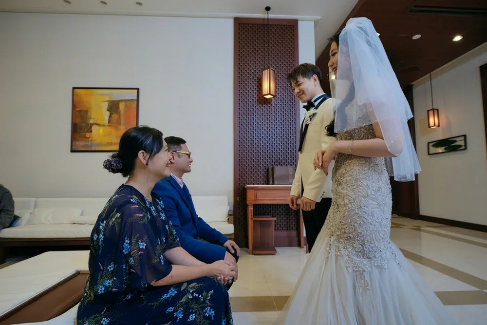 琇玟|冲绳海之翼克丽丝蒂教堂化妆室 First Look 真实婚礼分享 琇玟|冲绳海之翼克丽丝蒂教堂化妆室 First Look 真实婚礼分享