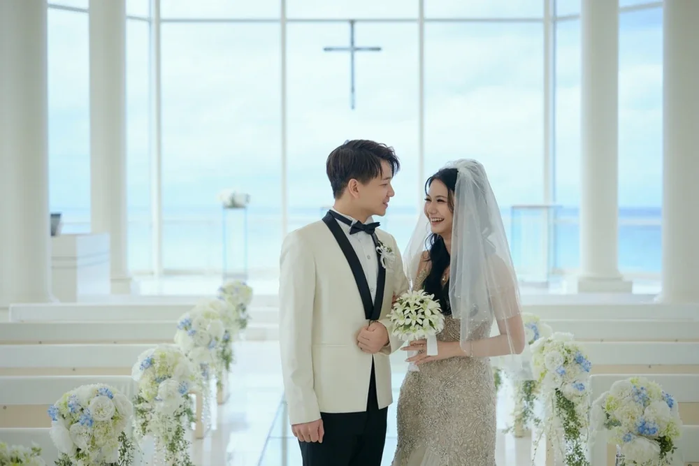 琇玟|冲绳海之翼克丽丝蒂教堂化妆室 First Look 真实婚礼分享 琇玟|冲绳海之翼克丽丝蒂教堂化妆室 First Look 真实婚礼分享