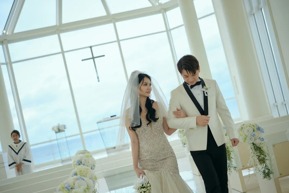 琇玟|冲绳海之翼克丽丝蒂教堂化妆室 First Look 真实婚礼分享 琇玟|冲绳海之翼克丽丝蒂教堂化妆室 First Look 真实婚礼分享