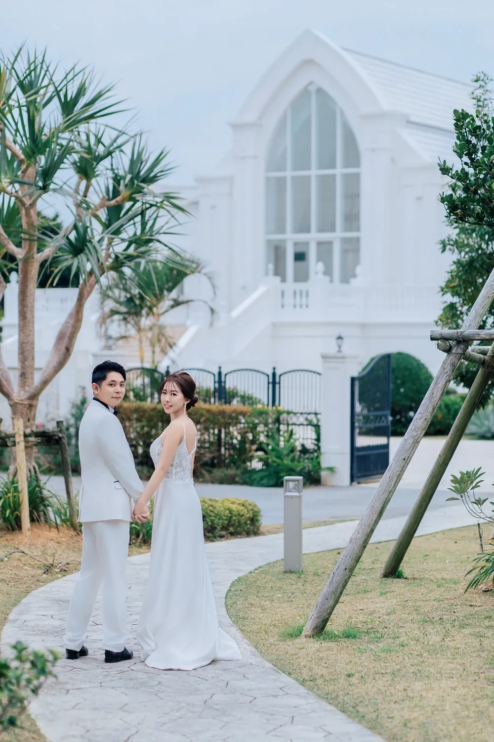 权训与俊婷|冲绳海之光教堂海外婚纱拍摄真实分享 权训与俊婷|冲绳海之光教堂海外婚纱拍摄真实分享