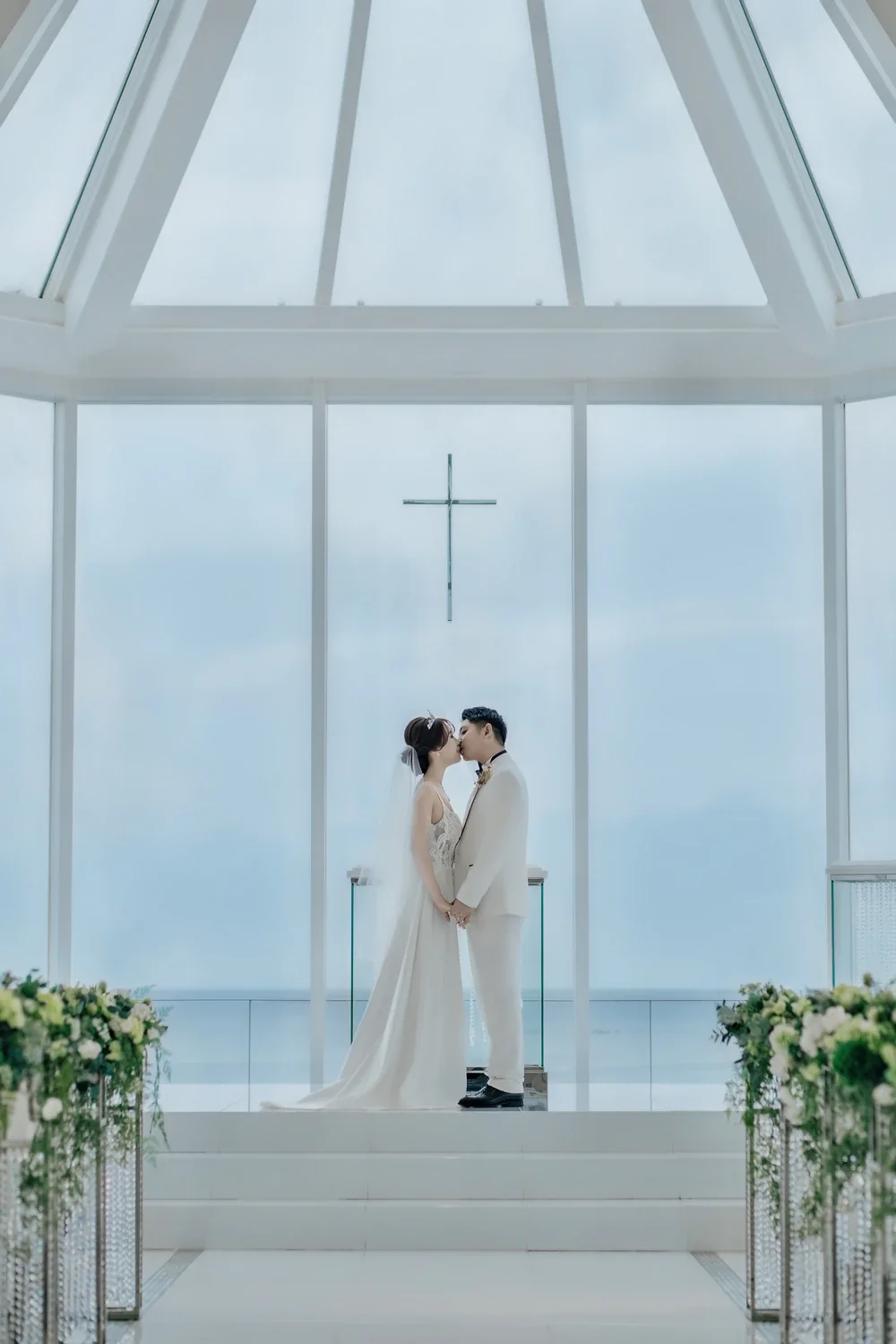 权训与俊婷|冲绳海之光教堂海外婚纱拍摄真实分享 权训与俊婷|冲绳海之光教堂海外婚纱拍摄真实分享