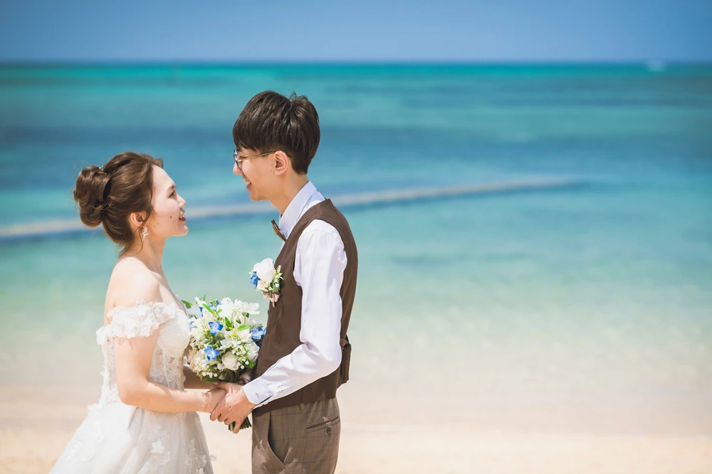 Lulu 与 Chiko|冲绳海之光教堂证婚+KARIYUSHI 婚宴 Lulu 与 Chiko|冲绳海之光教堂证婚+KARIYUSHI 婚宴