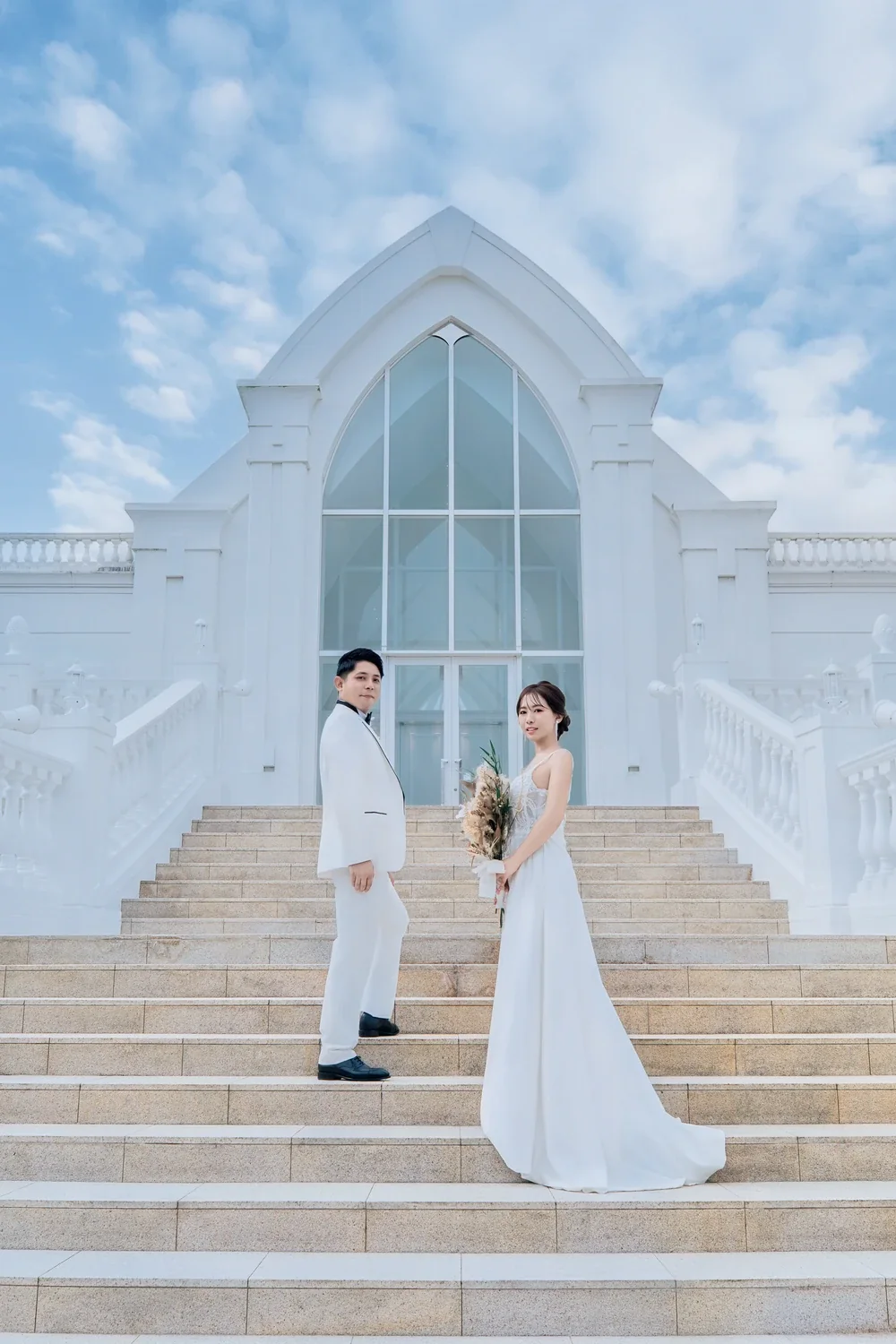 权训与俊婷|冲绳海之光教堂海外婚纱拍摄真实分享 权训与俊婷|冲绳海之光教堂海外婚纱拍摄真实分享