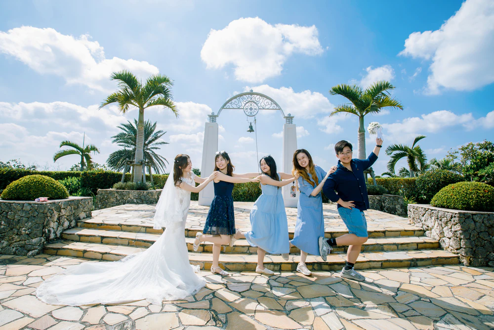 STEVEN 与 SHAN|冲绳海之光教堂真实婚礼分享 STEVEN 与 SHAN|冲绳海之光教堂真实婚礼分享